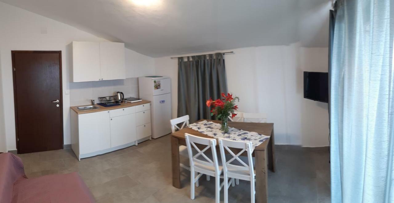 Apartments Vukelic 스타리그라드 파클레니차 외부 사진