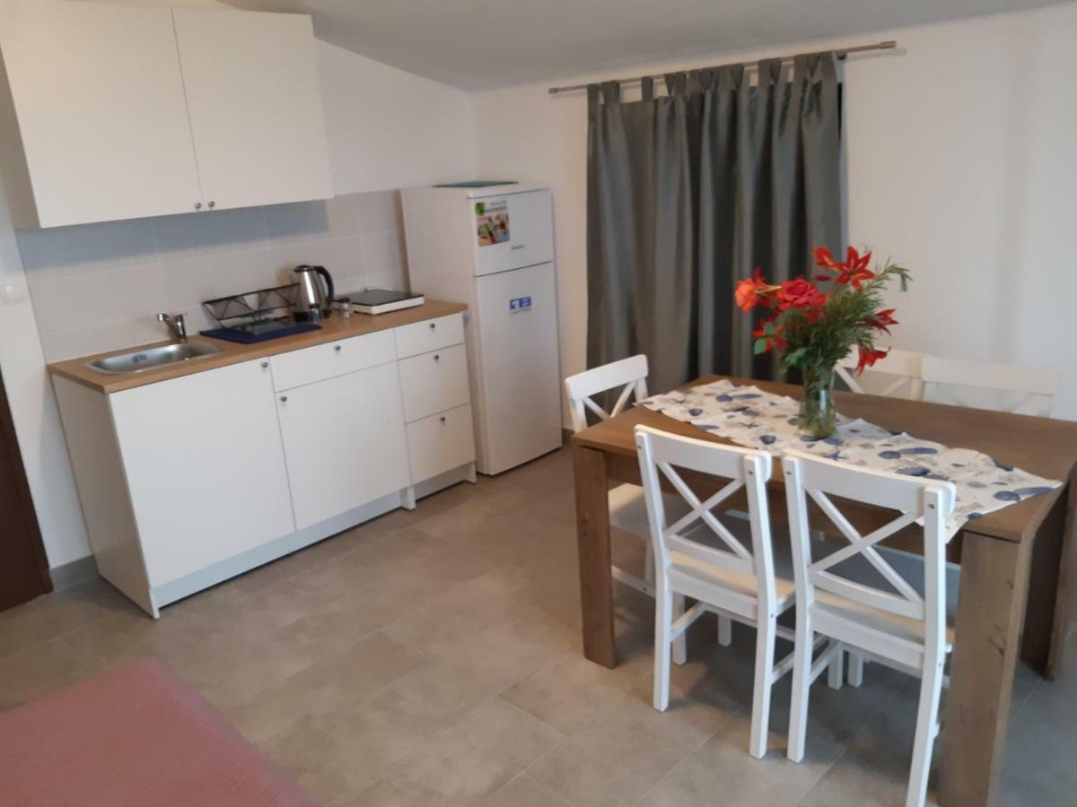 Apartments Vukelic 스타리그라드 파클레니차 외부 사진